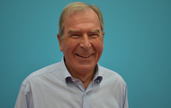 Head shot of John Grosvenor