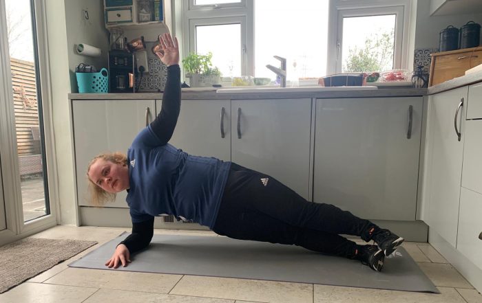 Kali Holder side plank.