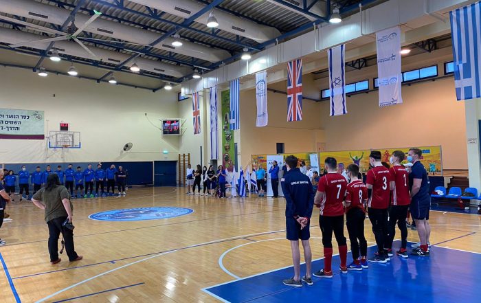 GB Men's team stood together as a team pre-match.
